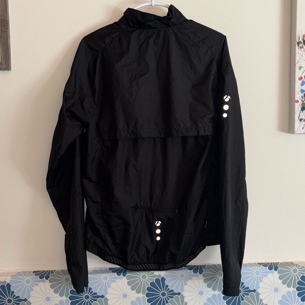 Bontrager Running Lightweight Packable Wind Jacket, Size M - Picture 2 of 16